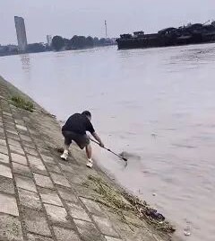 机器人行业里，那些未曾活过的公司。百剑，是控制欲还是创新勇气？